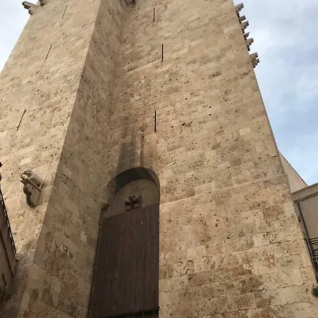 Apartamento Enry White House *