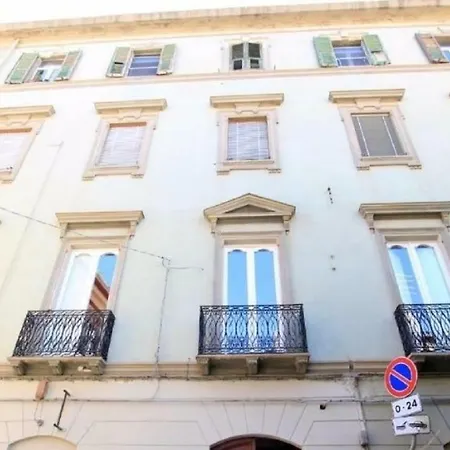 Enry White House Apartment Cagliari